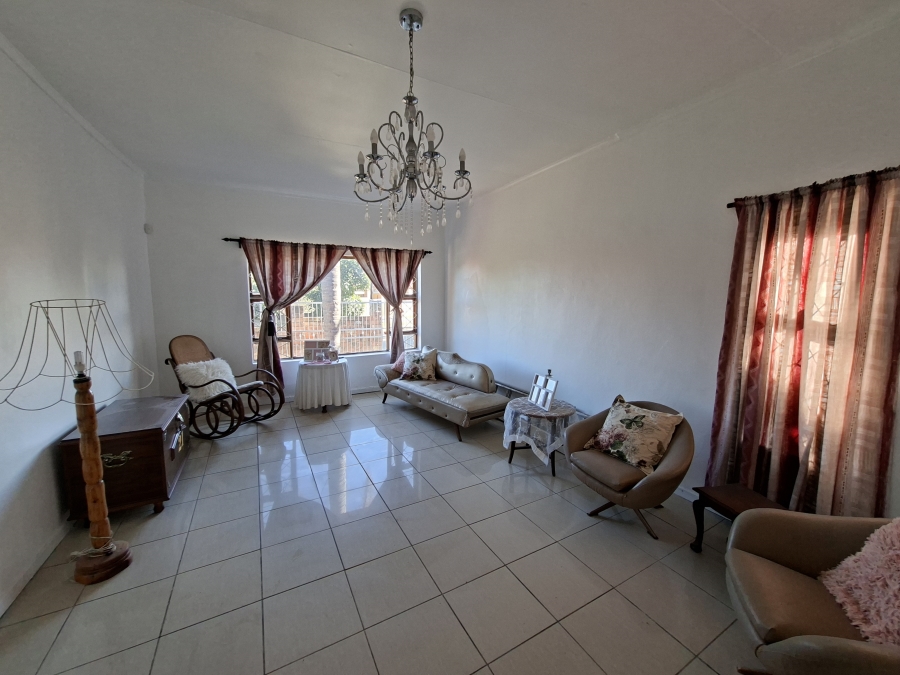3 Bedroom Property for Sale in Van Riebeeck Hoogte Eastern Cape
